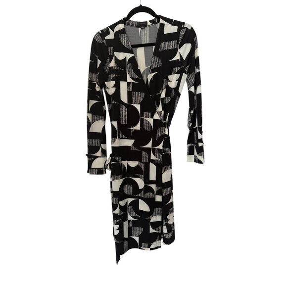 Ann Taylor Dresses & Skirts - Ann Taylor Long Sleeve Wrap Dress with Tie Waist - Small